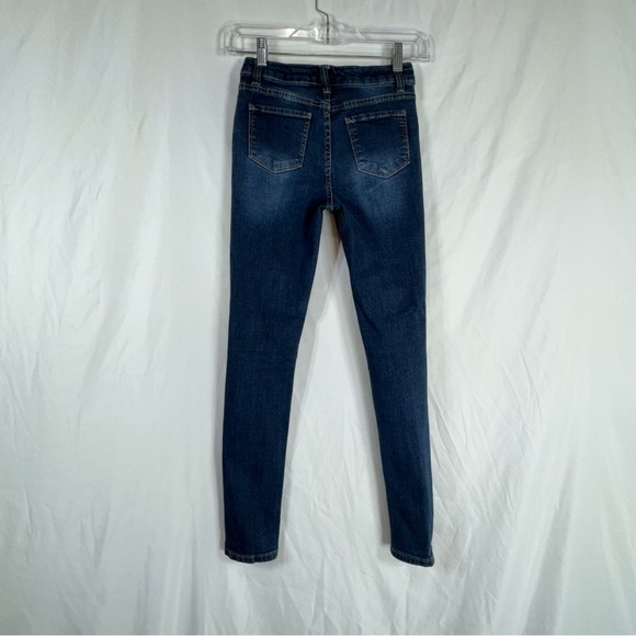 So Girl’s Distressed Dark Wash Snap Fly Skinny Jeans - Picture 3 of 9